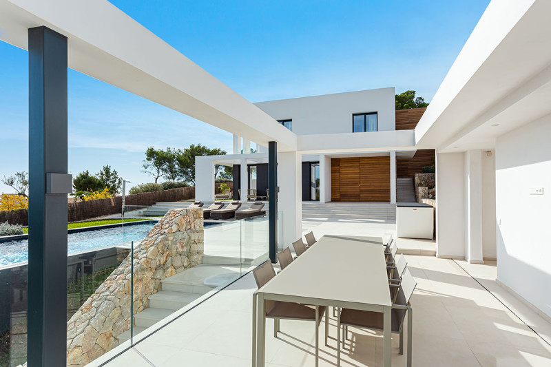 New villa build using Micro Cement Tiles in light colour